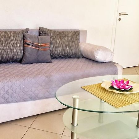 Apartment Daca Vir Esterno foto