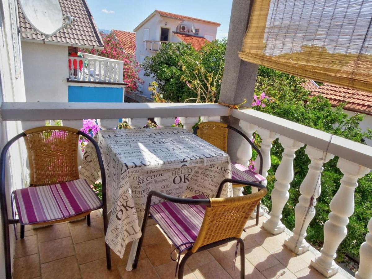 Apartment Daca Vir Esterno foto